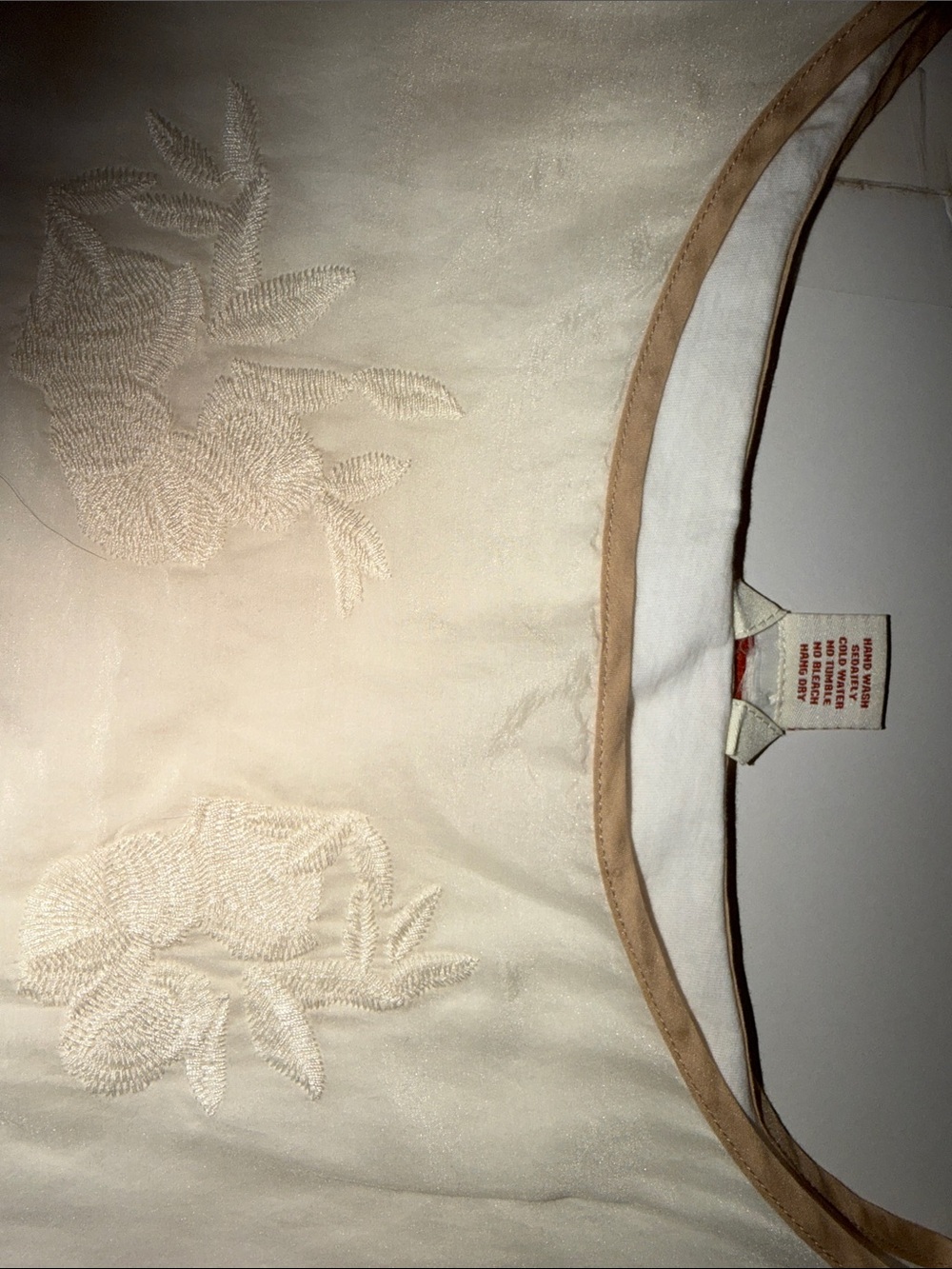 Sundance Cream Embroidered Silk & Cotton Floral Tunic. Size XL. - Picture 13 of 16